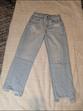American Eagle Outfitters Light Blue Distressed Straight Leg Jeans
